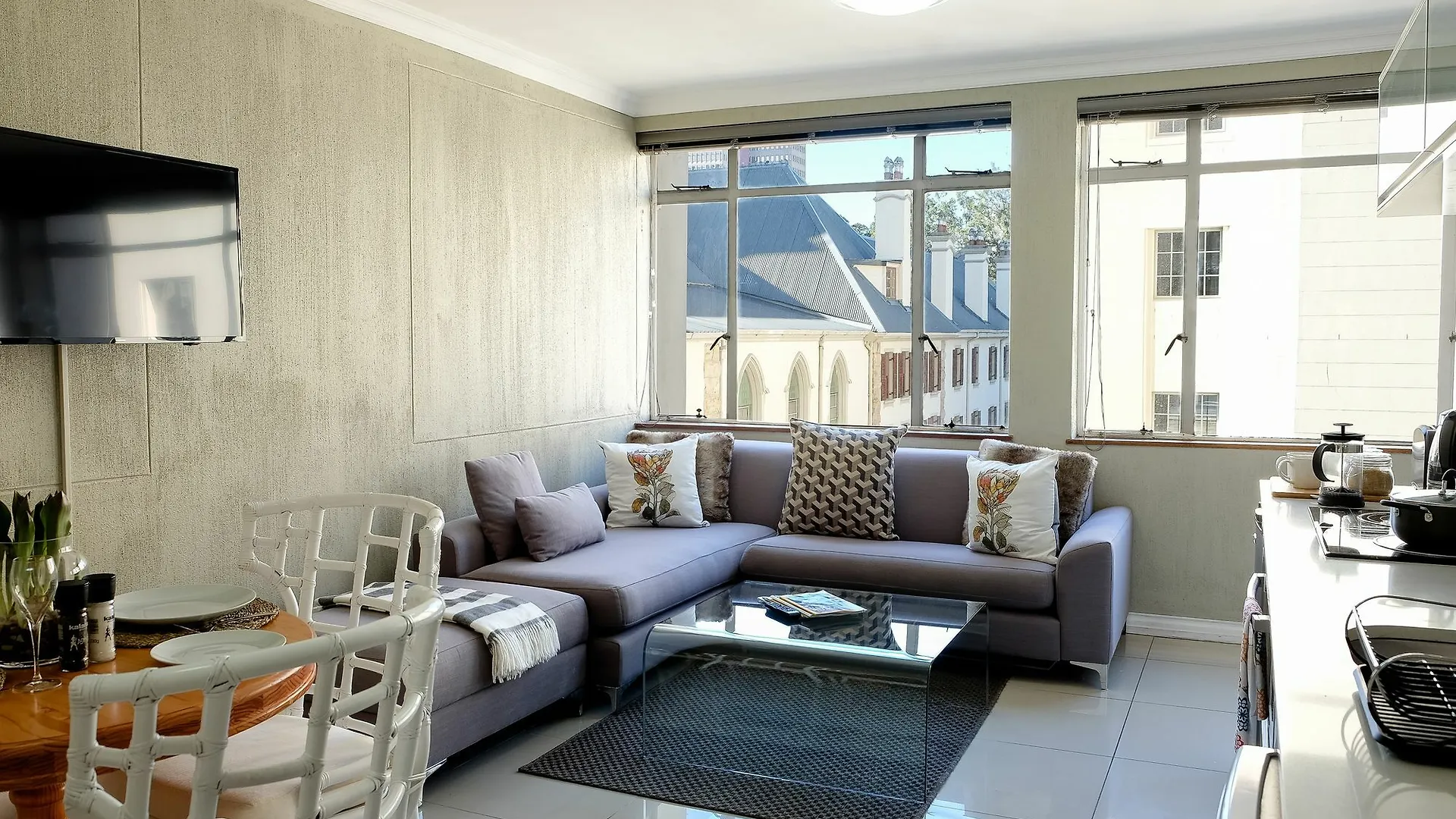 Apartment Central Cape Town Gem